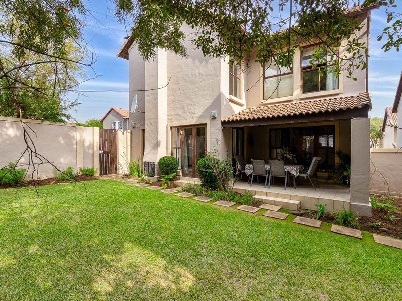 3 Bedroom House for Sale in Dainfern - Photo 7