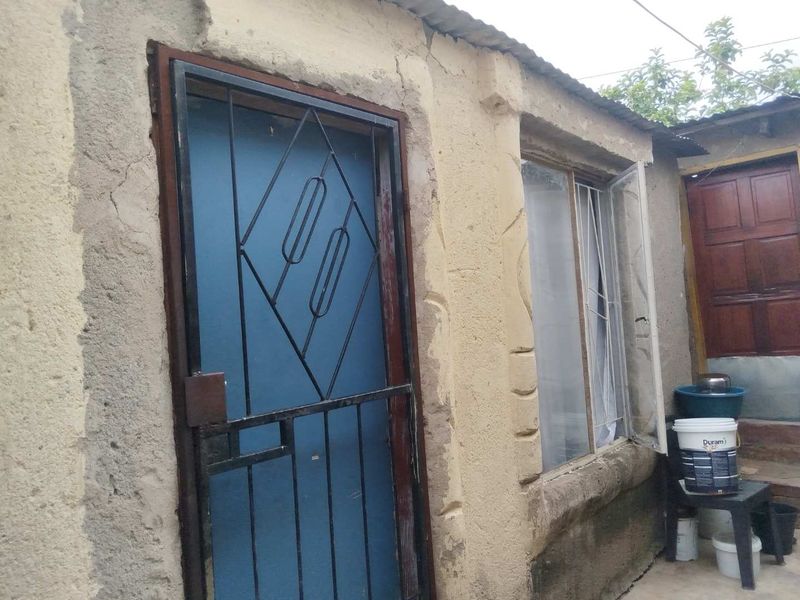 property for sale in Olievenhoutbosch for investors - Photo 8