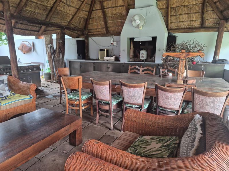 Family Fun in a Fabulous Setting - Photo 2