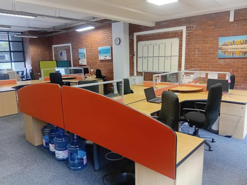 520m2  to Let | Old Warehouse Building | Black River Park | Observatory - Photo 2