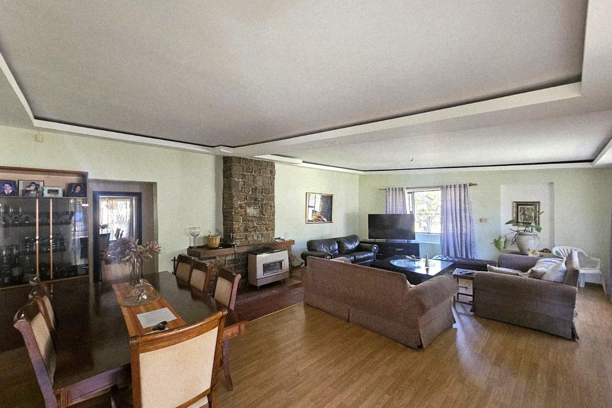 Charming Family Home in Ladybrand: Spacious Living with Endless Potential - Photo 5
