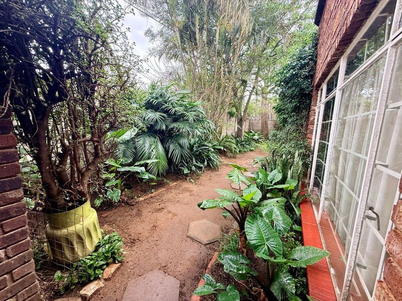 3 bedroom townhouse for sale in vryheid - Photo 3