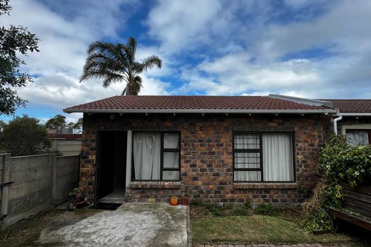 Immaculate 1 Bedroom in Sherwood - Photo 2