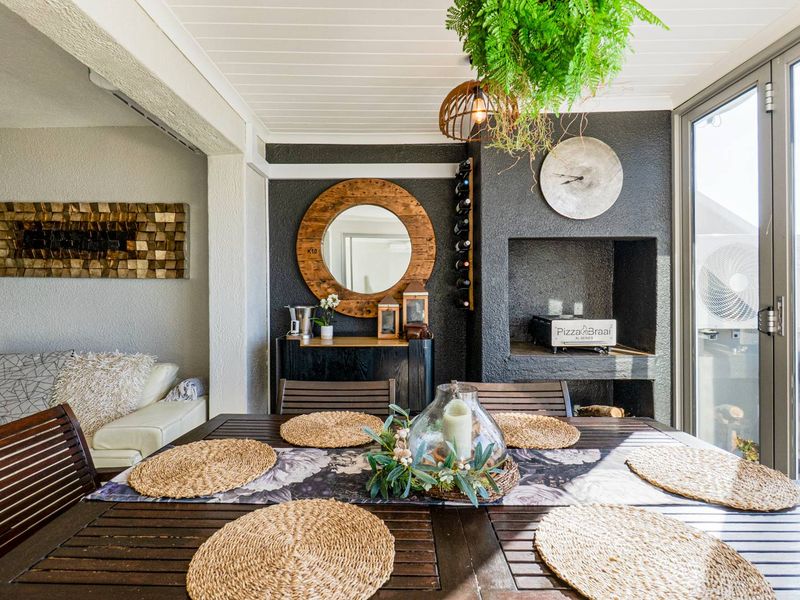 Front line ocean views - Photo 5