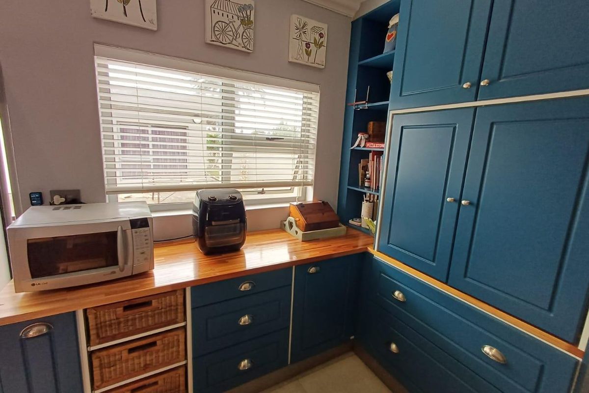 Family home - PRICE REDUCED TO SELL FAST!!! - Photo 2