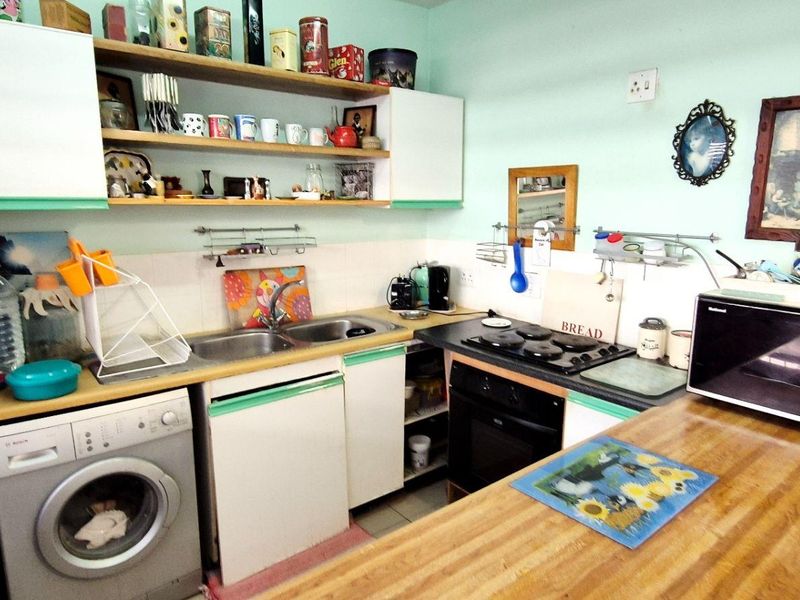 1 bedroom groung floor - Photo 10