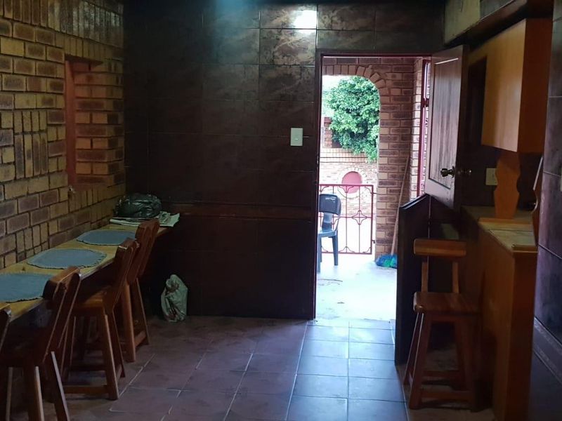 3 bedrooms house for sale in Soshanguve DD - Photo 7