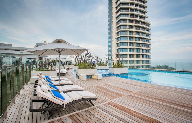2 BEDROOM/ 2 BATHROOM APARTMENT TO RENT