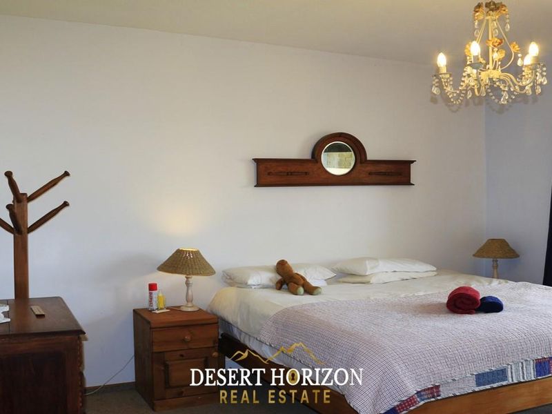 Swakopmund, Vogelstrand | Flexible living: 2 kitchens, perfect for Airbnb or multi-gen families - Photo 4