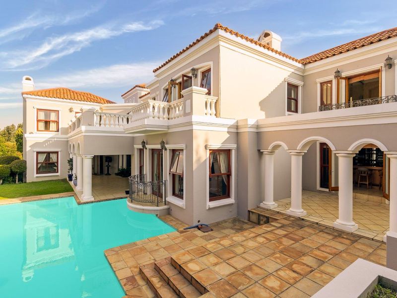 Elegant 4 Bedroom Family Home for Sale in Dainfern Golf Estate - Photo 2