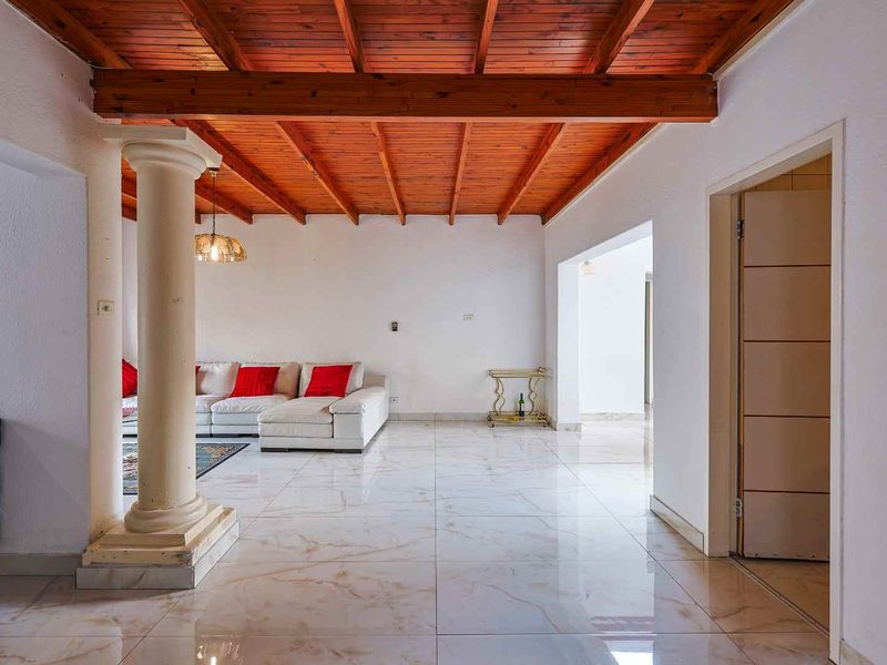 Prime Waterkloof Ridge Living with Space, Potential & Prestige - Photo 8