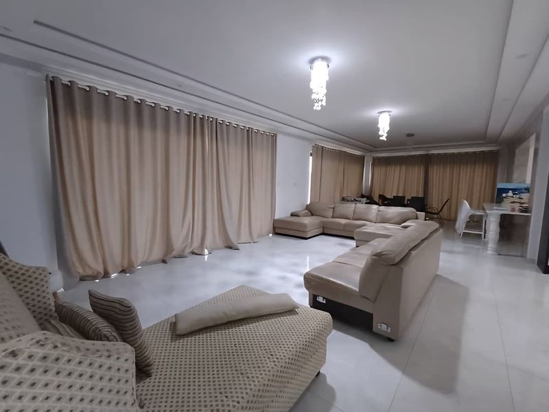 A Coastal Dream Home in Henties Bay Awaits You! - Photo 2