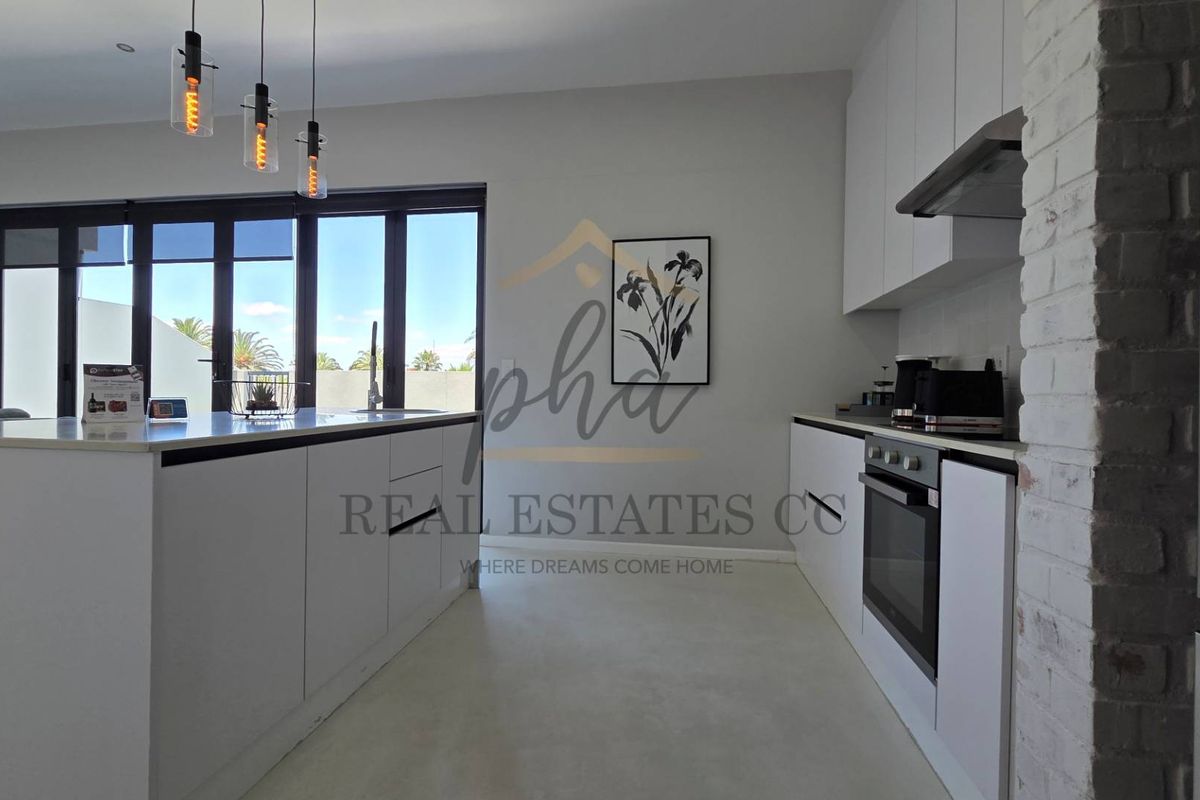 3 Bedroom Townhouse for sale - Swakopmund (Kramersdorf) - Photo 3