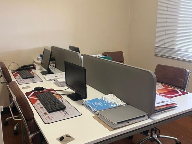 Office space for rent in Windhoek West - Photo 5