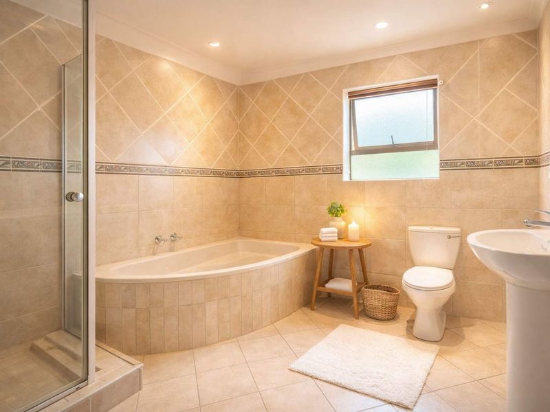 3 Bedroom House for Sale in Dana bay - Photo 9