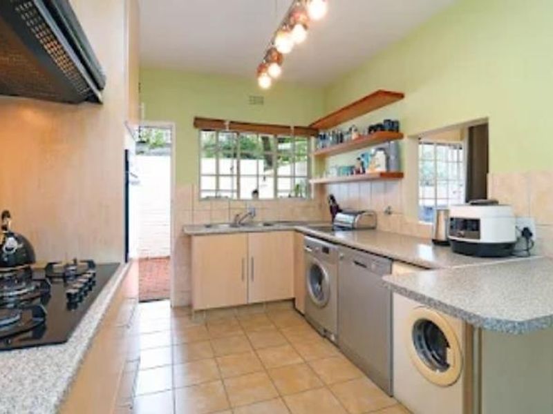 2 Bedroom Duplex Townhouse in beautiful complex - Photo 10