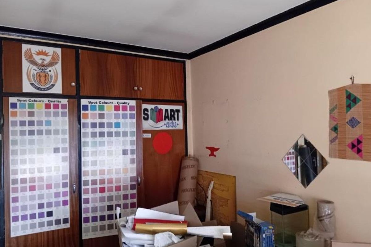 Renovators dream - Photo 5
