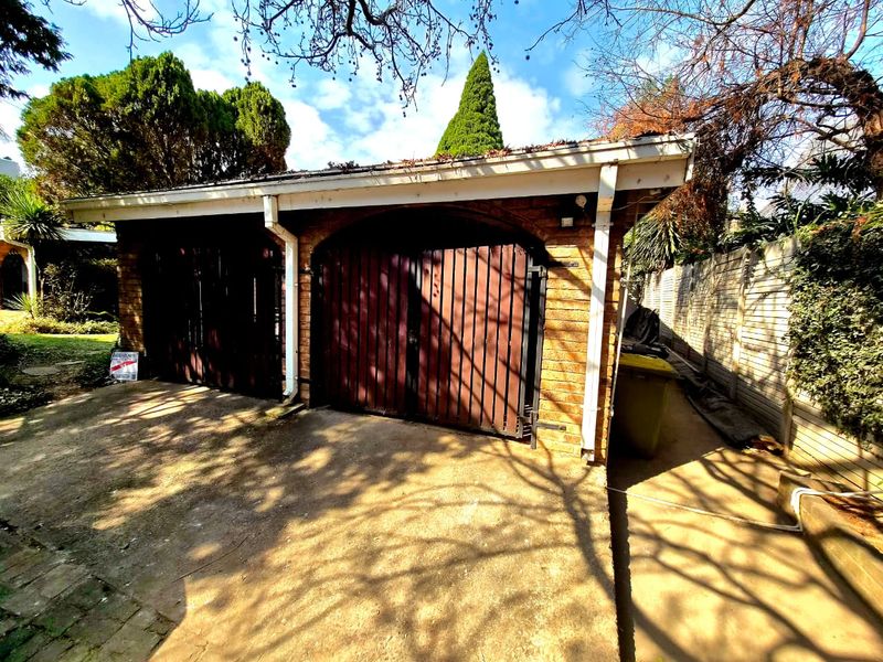 All-Inclusive 1 Bedroom Garden Cottage to Rent in Waterkloof - Photo 2