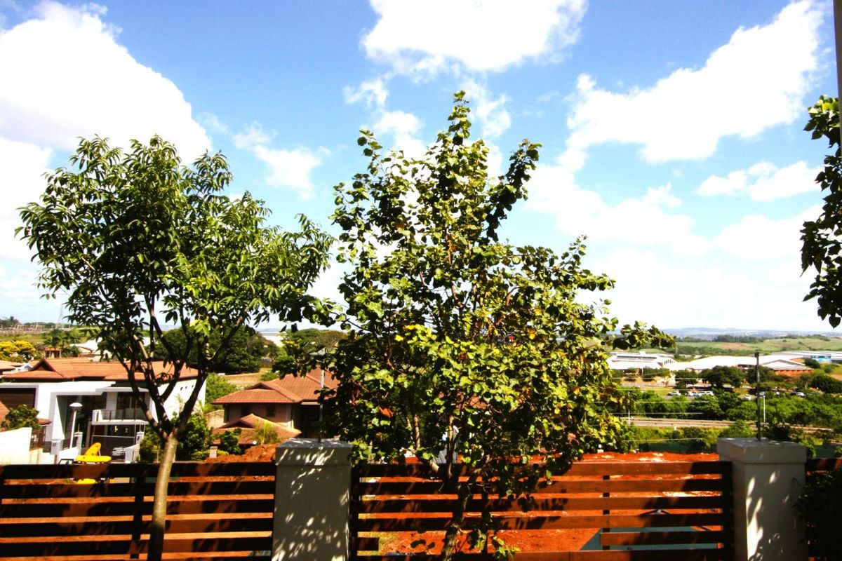 6 Bedroom Townhouse Izinga - Photo 4