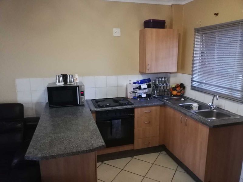 8. Peace of Mind at Honeypark Roodepoort- 24 hr Security and CCTV - Photo 9