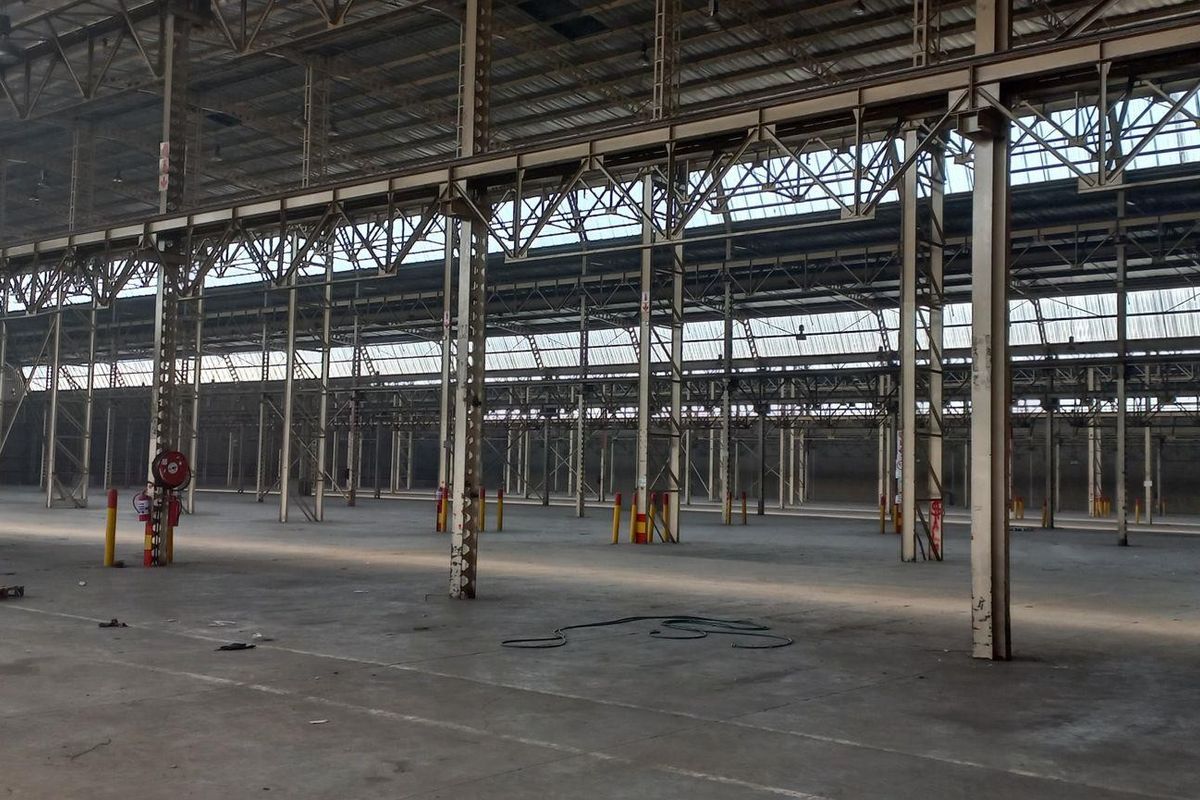 7 242m2 Alrode Warehouse To Let - Photo 4
