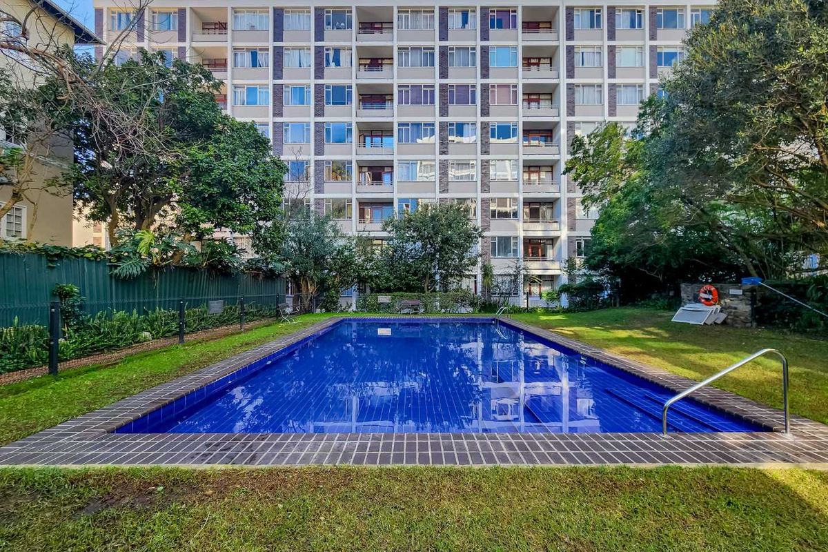 Charming Studio Apartment in St Martini Gardens - Photo 5