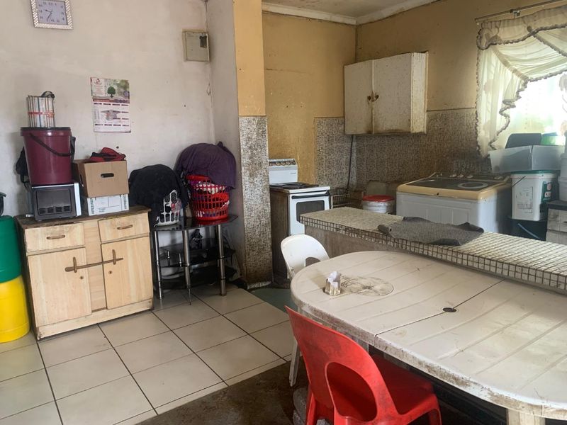 3 bedroom house for sale fully tenanted - Photo 6