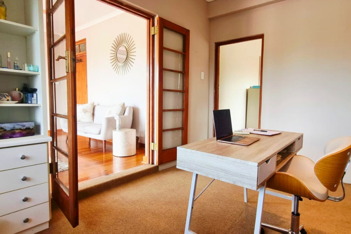 Medical Consulting Suite to Let in Durban North | Sea Views - Photo 4