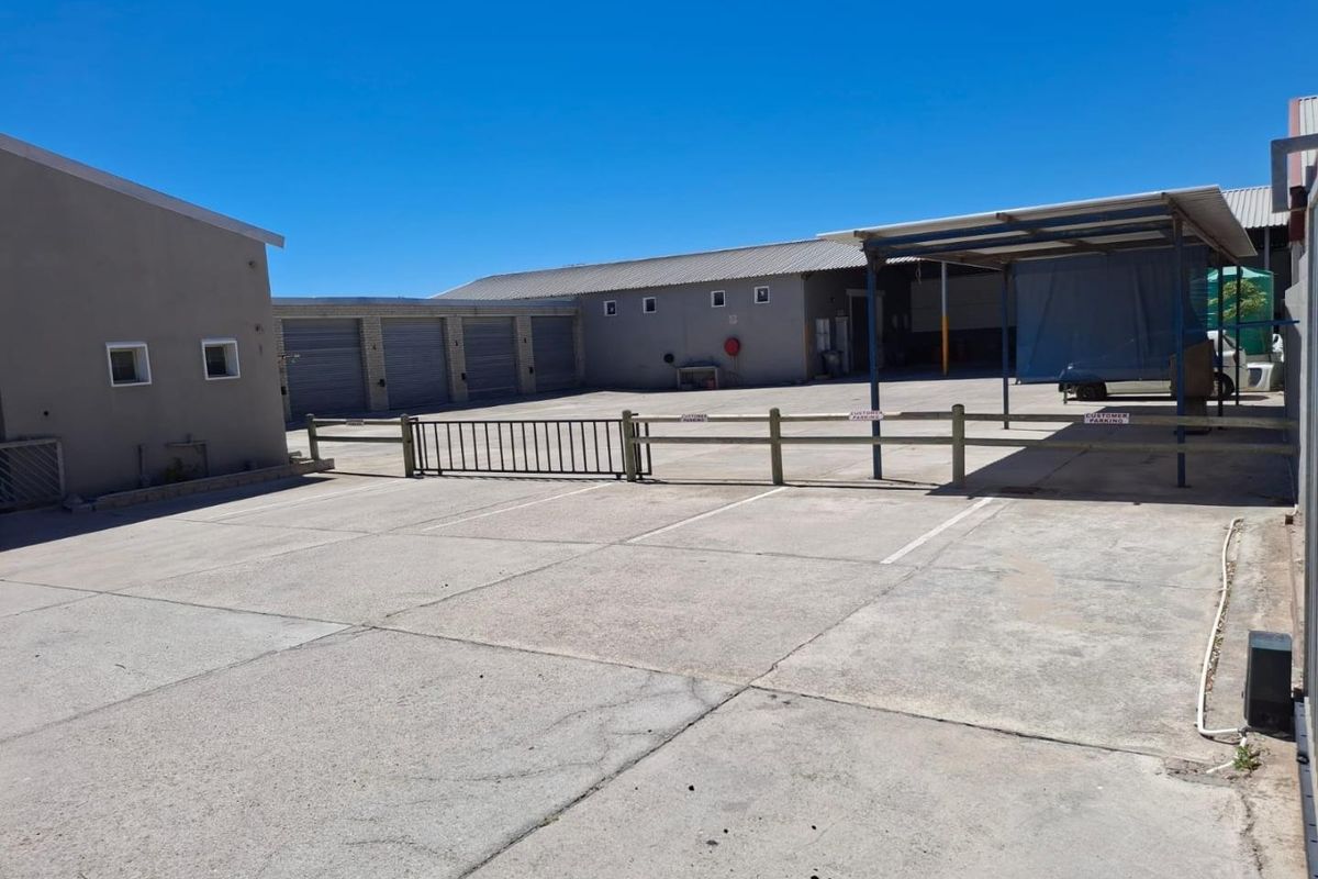 Prime Commercial Property For Sale - Gansbaai Central - Photo 4