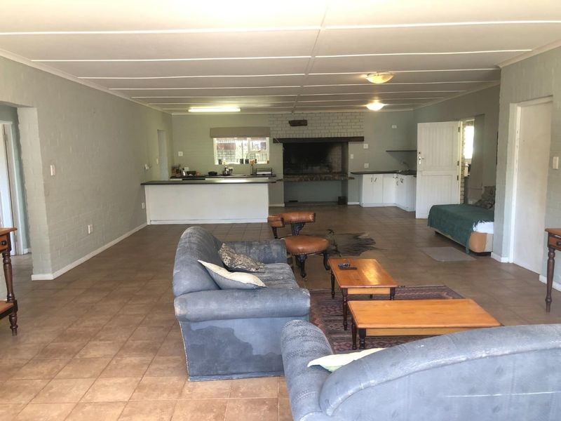 Charming Bot River Home: Country Living - Photo 2