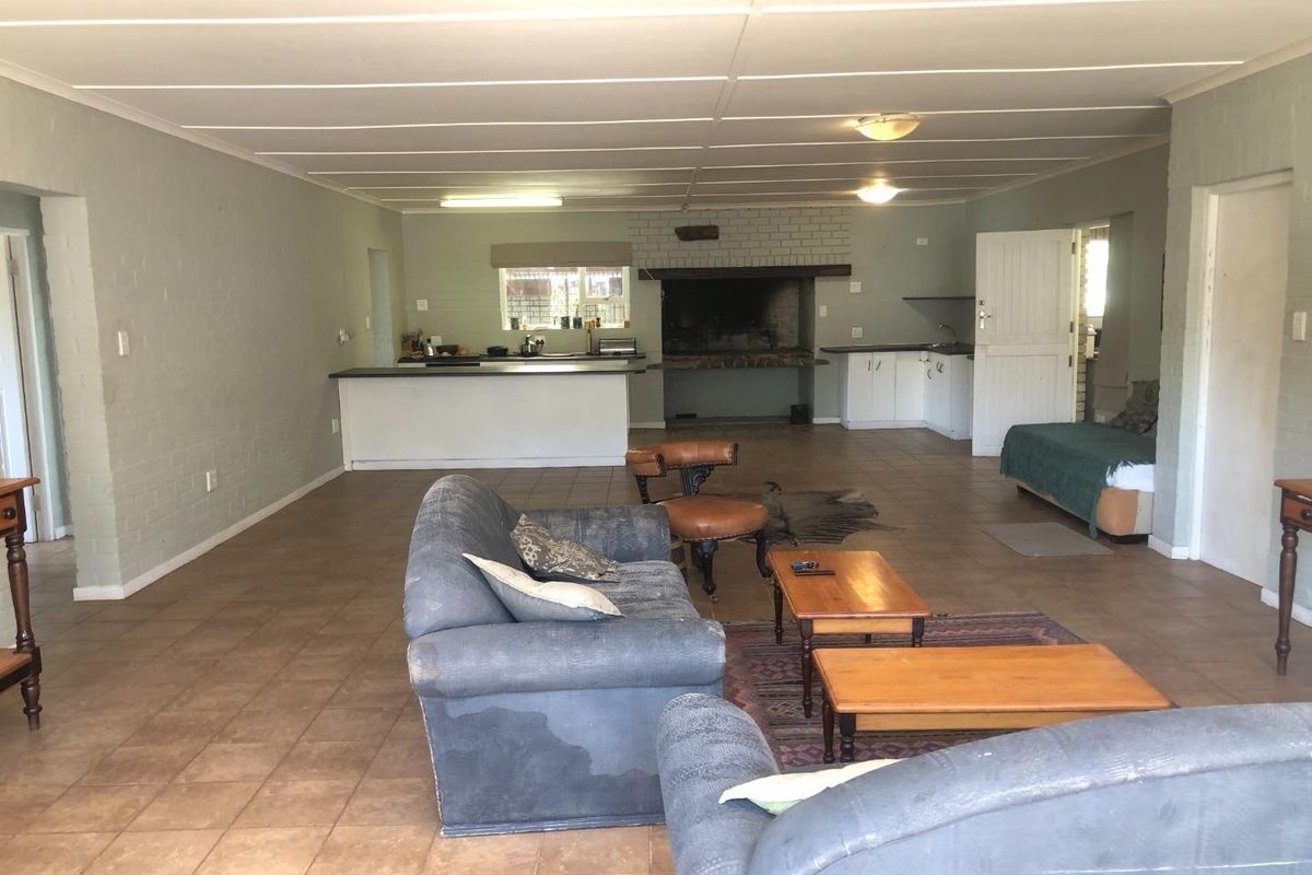 Charming Bot River Home: Country Living - Photo 2