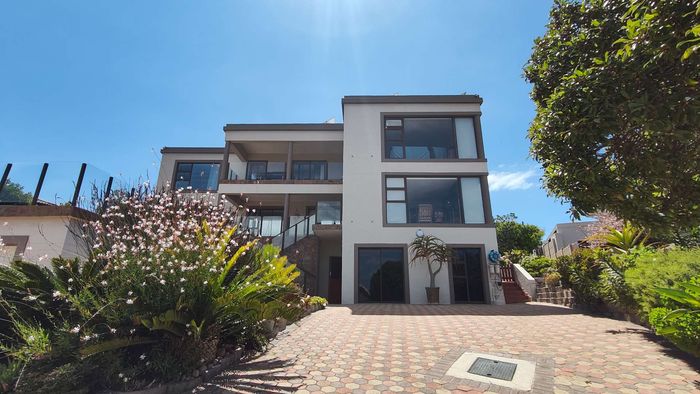 Property #2464821, House For Sale in Dana Bay