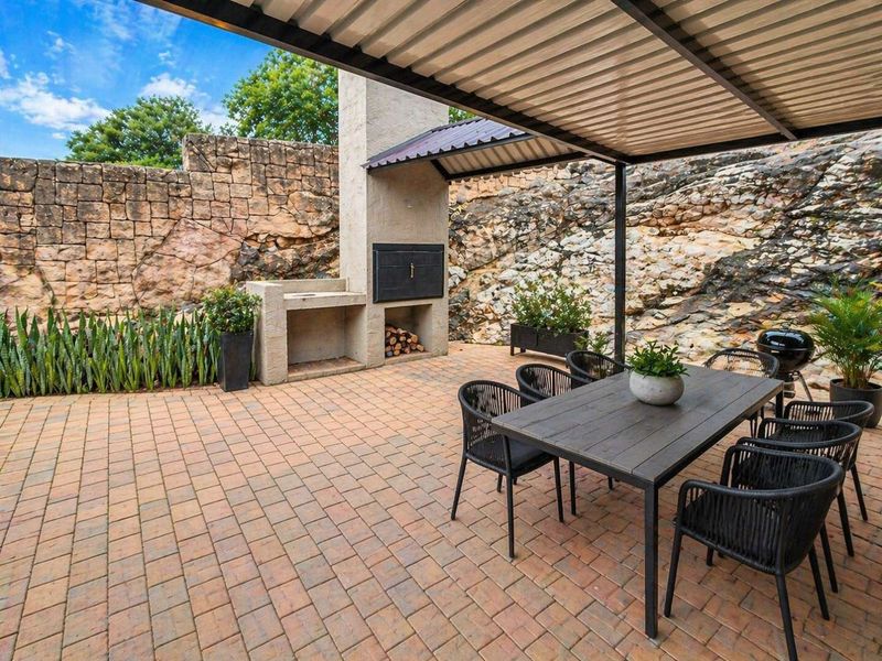 3 Bedroom Duplex with Solar, Mountain Views and Low Maintenance Living - Photo 2