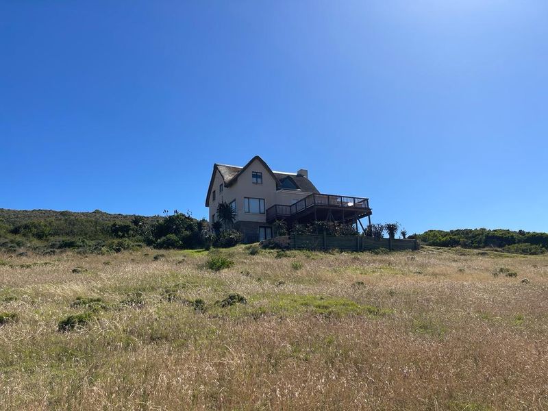 Exclusive Gourits Holiday Home for Sale in Grootrug Estate in Gouritsmond Rural - Photo 2