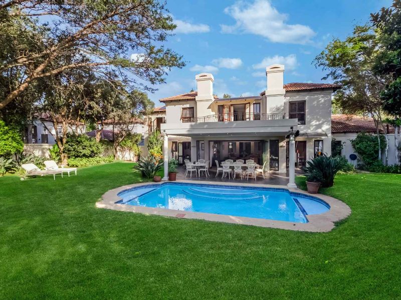 5 BEDROOM FAMILY HOME FOR SALE IN DAINFERN VALLEY SECURE ESTATE - Photo 2