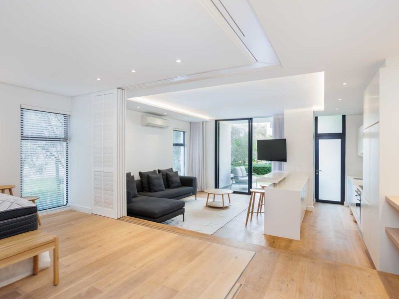 Luxury Polo Village apartment available to rent on Val de Vie Estate - Photo 6