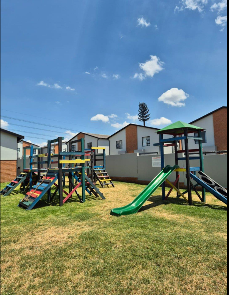Communal Playground with complex