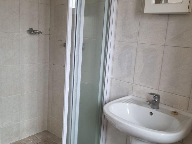 Investors dream,Batchelor apartment in Florida - Photo 6