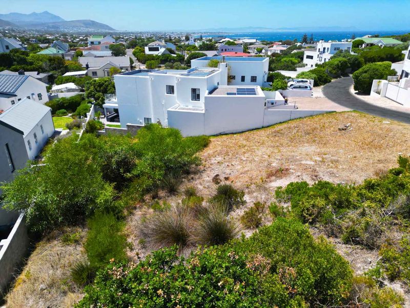 Where Light, Space and Lifestyle Come Together! - Photo 4