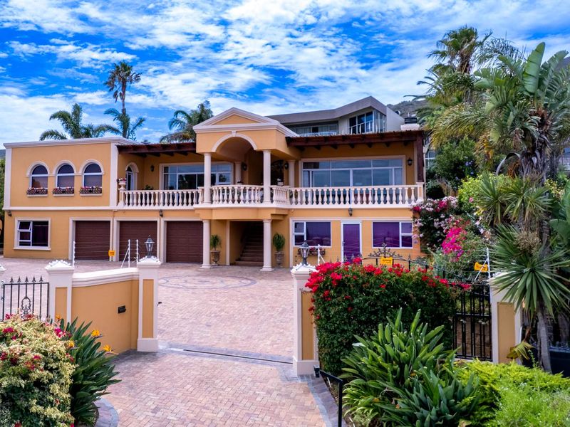 A Palatial Family Home - Photo 6