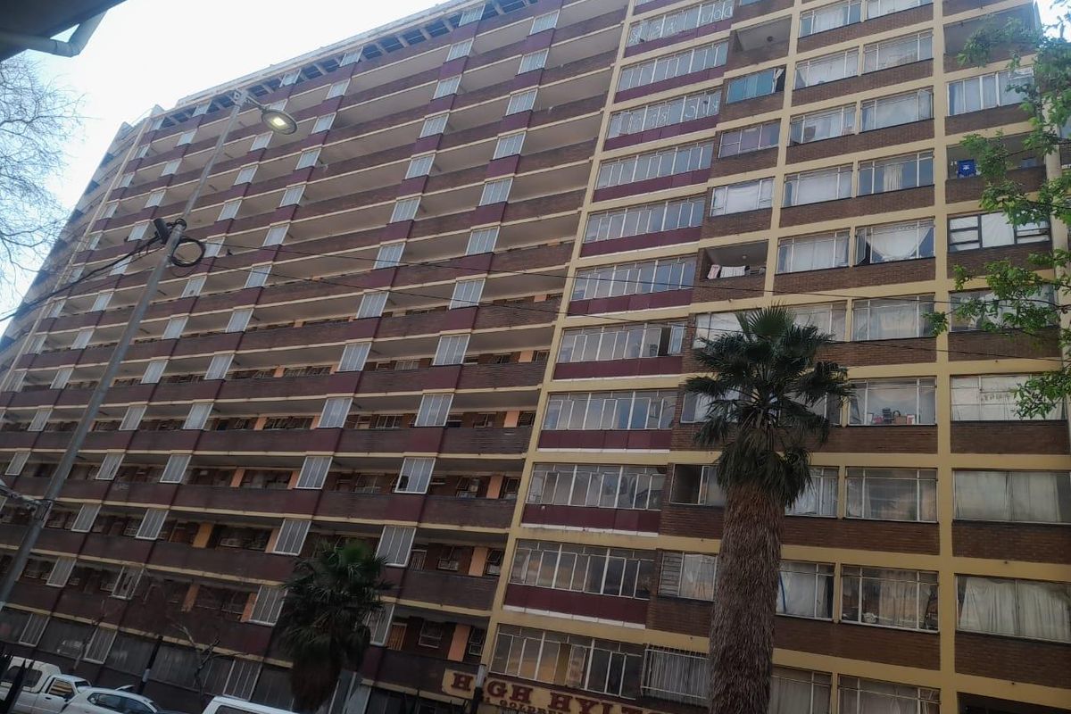 Bachelor Apartment for sale in High Hylton. - Photo 2