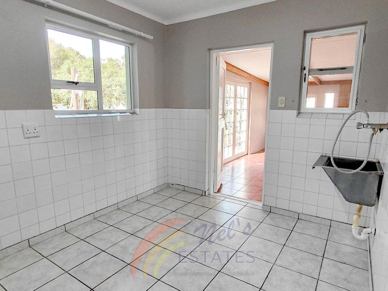 Home to Rent in Vineta, Swakopmund - Photo 5