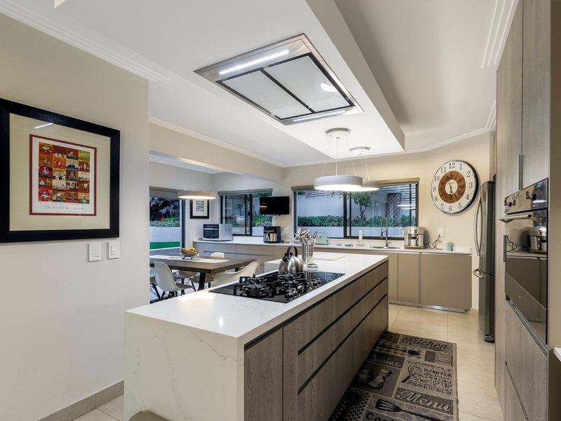 4 Bedroom House for Sale in Dainfern Golf Estate - Photo 10