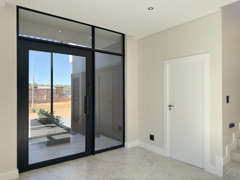 Future-Proof Living in One of Gauteng’s Most Established Estate Communities. - Photo 8