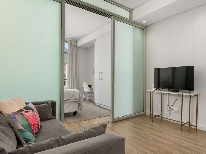 Furnished apartment in Cape Town City Bowl - Photo 5