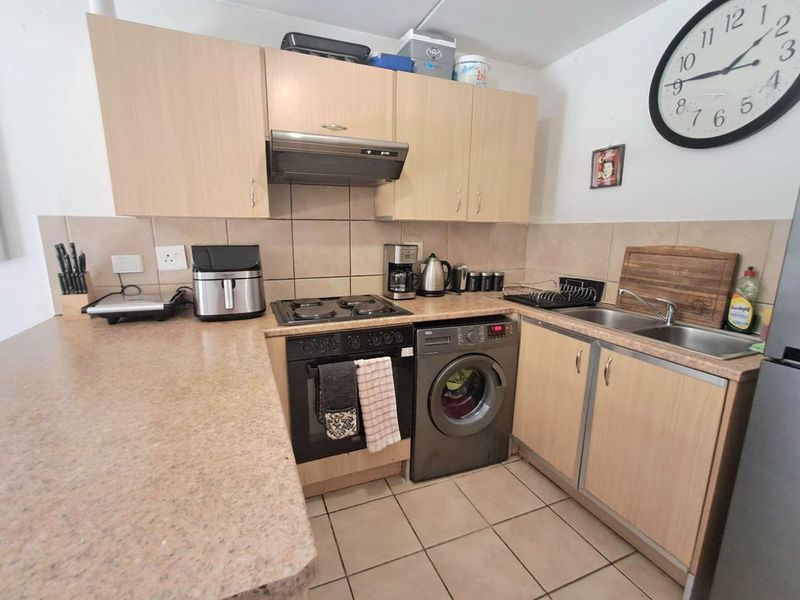 2 Bedroom Townhouse in Noordhang - Photo 8