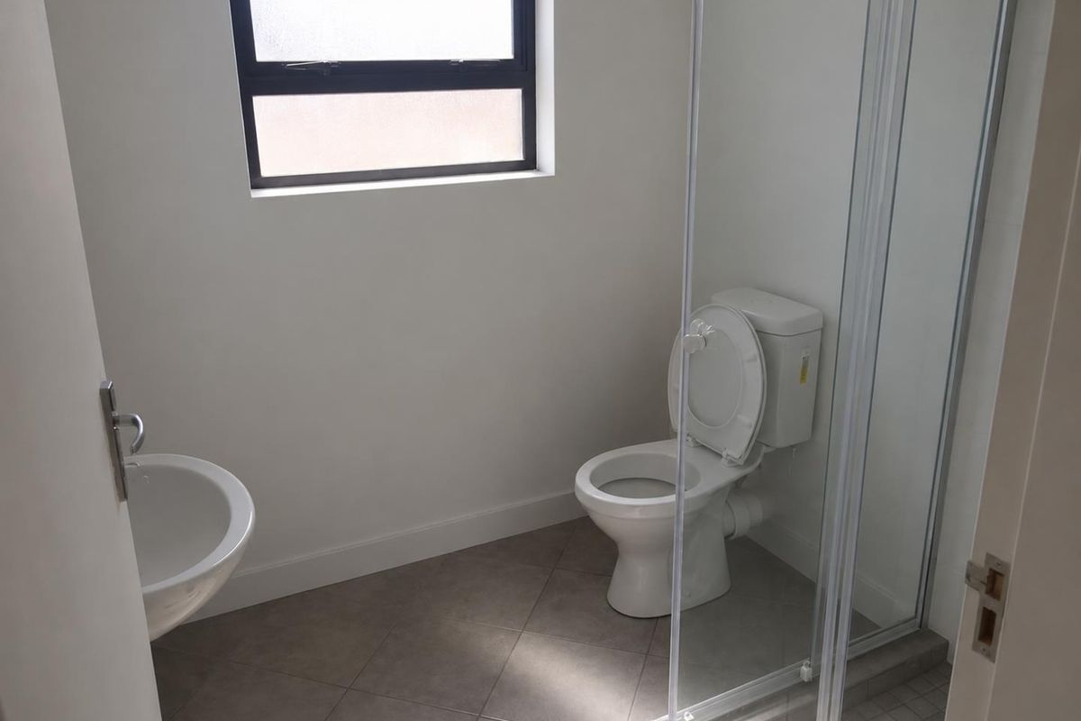 FOR SALE: AFFORDABLE 2-BEDROOM HOME WITH GREAT POTENTIAL, ARANDIS , NAMIBIA - Photo 3