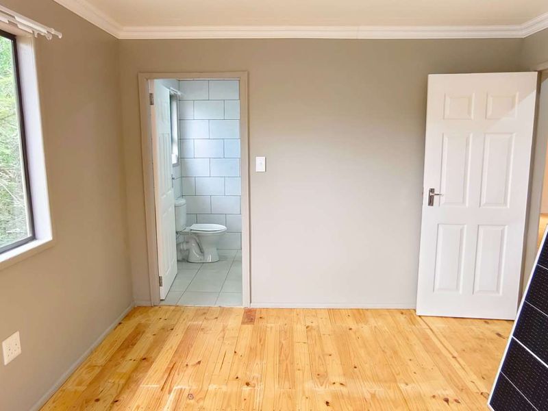 Modern Off-Grid Living: Brand New Nutech Home - Photo 10