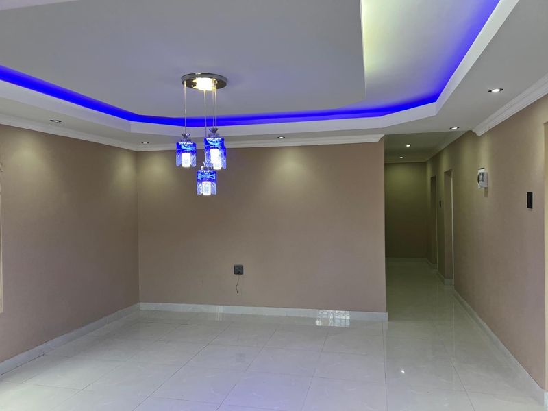 2 Bedroom House to Rent in Edleen Kempton park - Photo 6