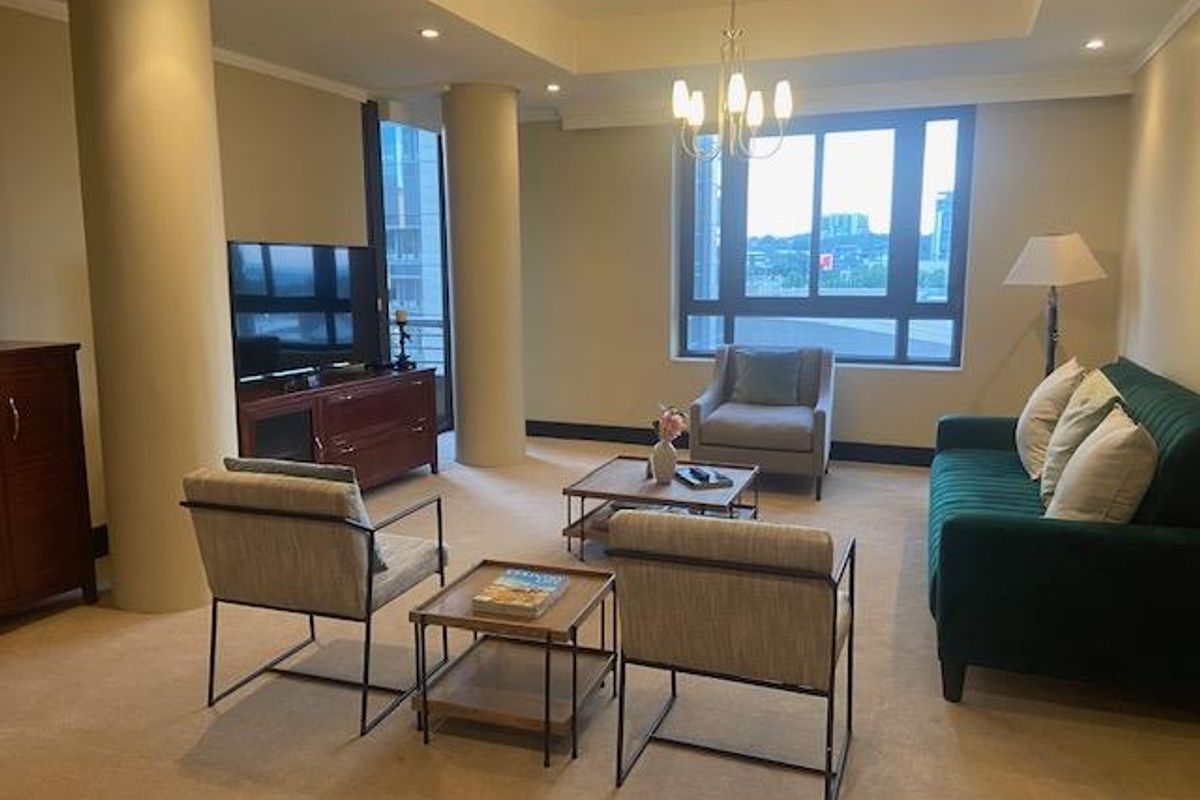 MAGNIFECENT 1 BED  APARTMENT IN THE ICONIC RAPHAEL FOR SALE - Photo 4